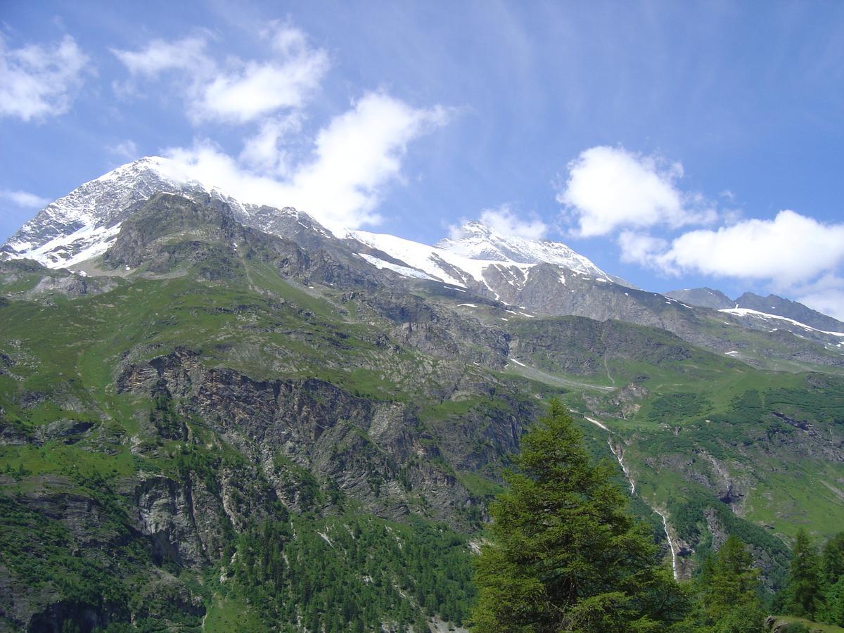 Hotel Le Genepy Tignes Dış mekan fotoğraf